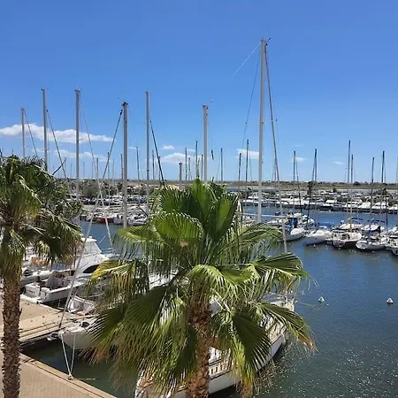 Apartment Au Bord De L'eau, Profitez D'un Moment De Calme ! Gruissan