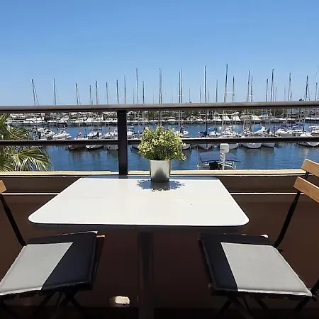 Au Bord De L'eau, Profitez D'un Moment De Calme ! Apartment